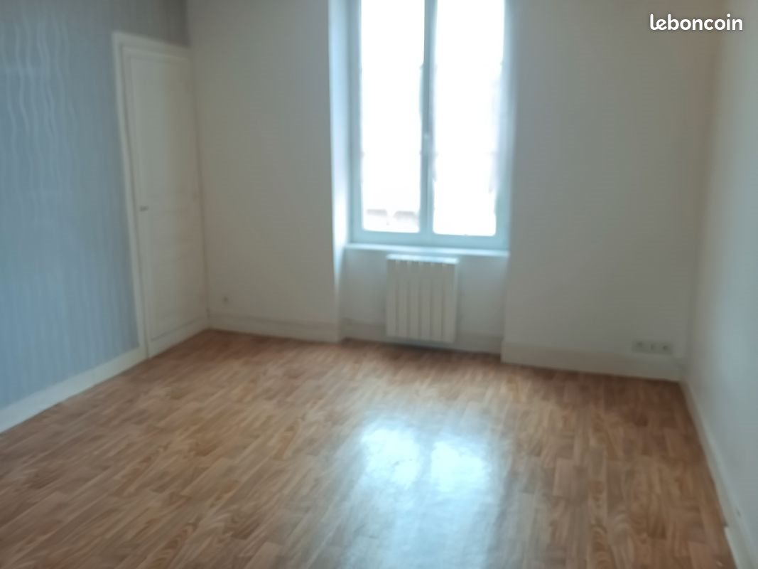 Appartement à louer, 47m², Saint-Georges-des-Groseillers