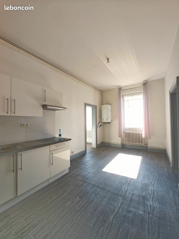 Appartement à louer, 78m², Carmaux