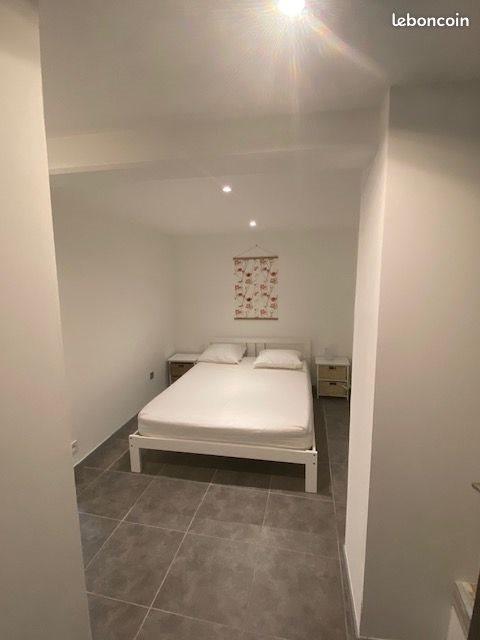 Appartement à louer, 60m², Mèze