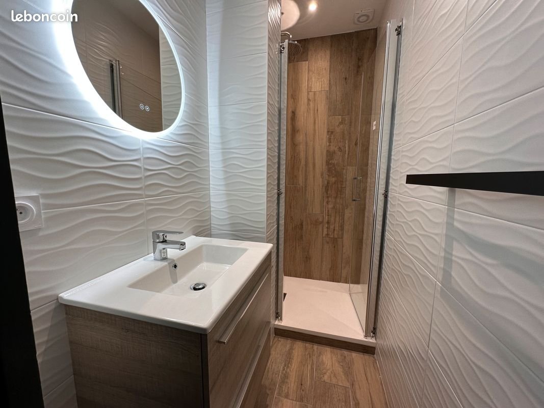 Appartement à louer, 25m², Rochefort