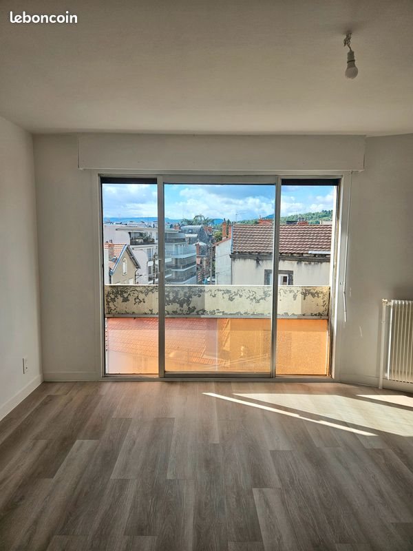 Appartement à louer, 27m², Chamalières