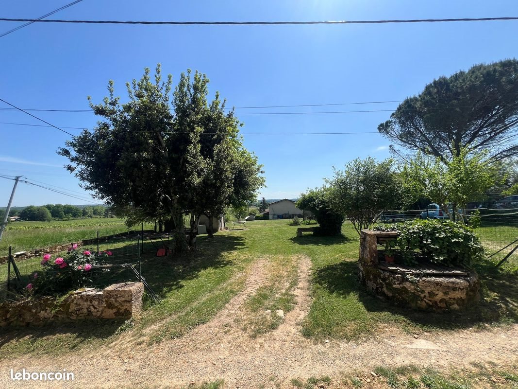 Maison à louer, 122m², Saint-Pierre-d'Aurillac