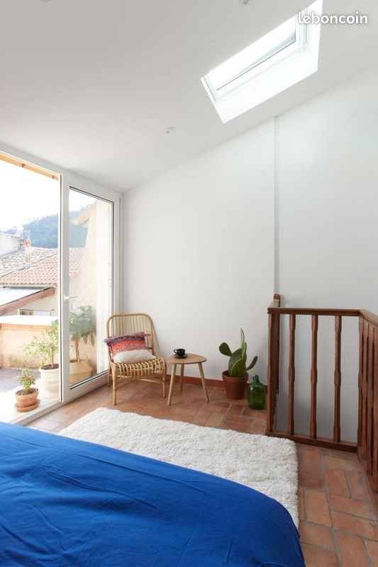Maison à louer, 77m², Sisteron