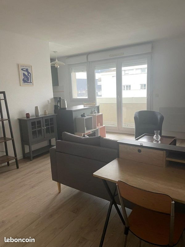 Appartement à louer, 48m², Bordeaux