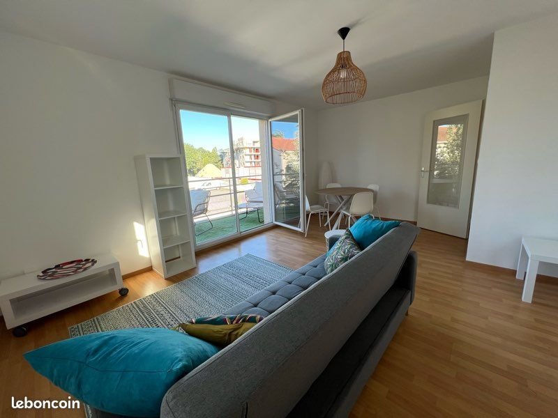 Appartement à louer, 45m², Saint-Sébastien-sur-Loire