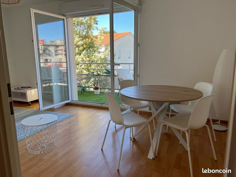 Appartement à louer, 45m², Saint-Sébastien-sur-Loire
