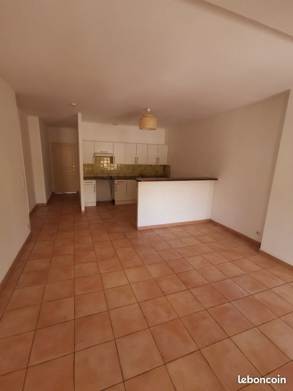 Appartement à louer, 68m², Lorgues