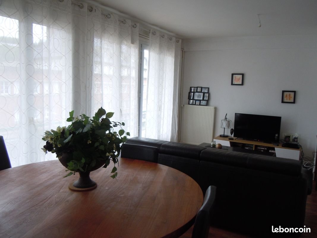 Appartement à louer, 94m², Lisieux