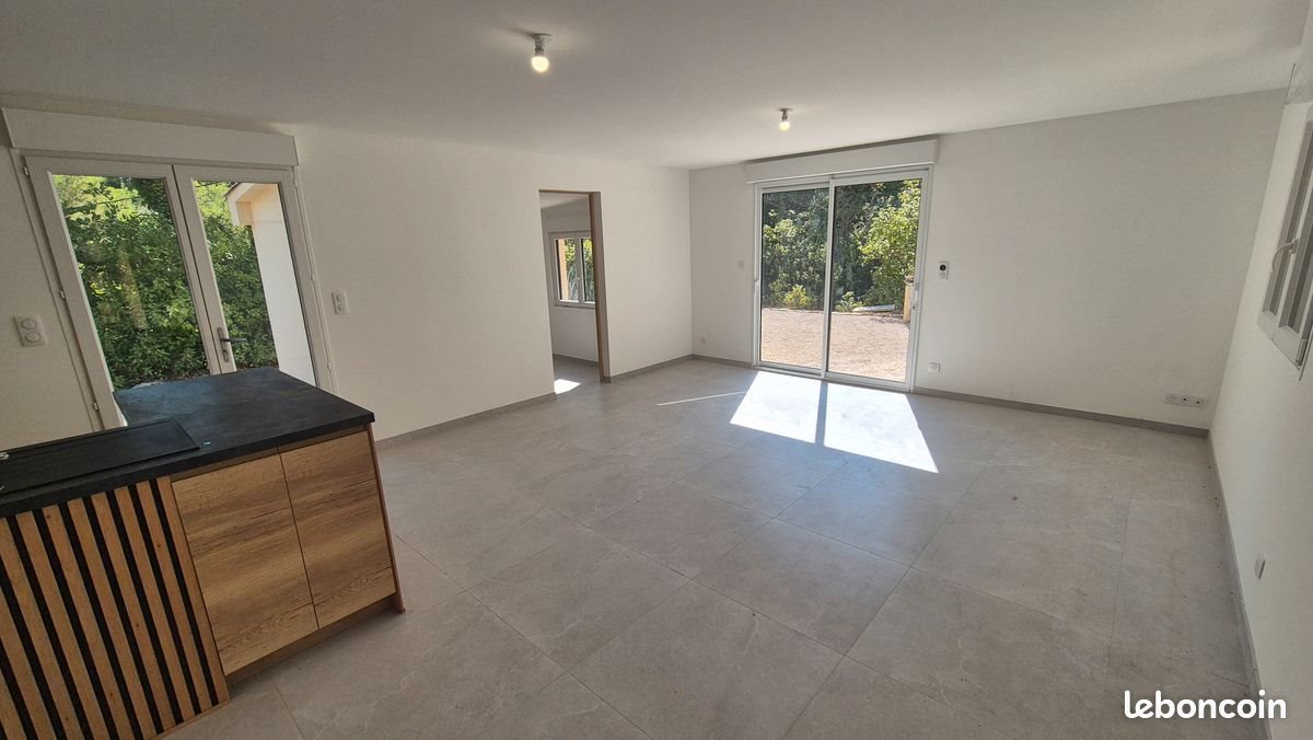 Maison à louer, 71m², Auriol