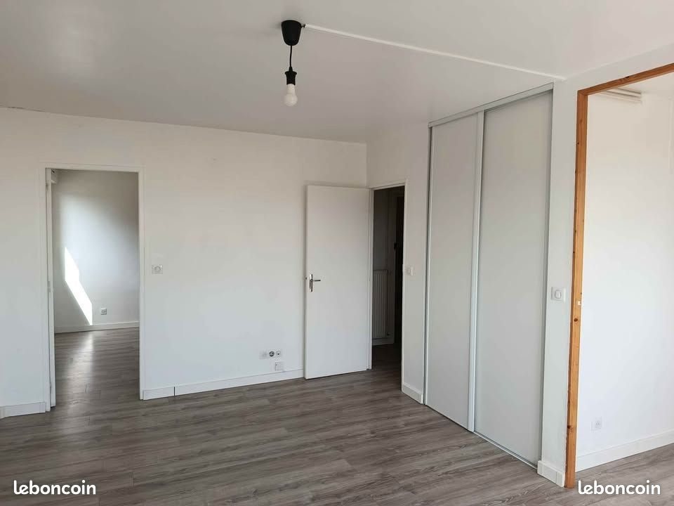 Appartement à louer, 44m², Grand-Charmont