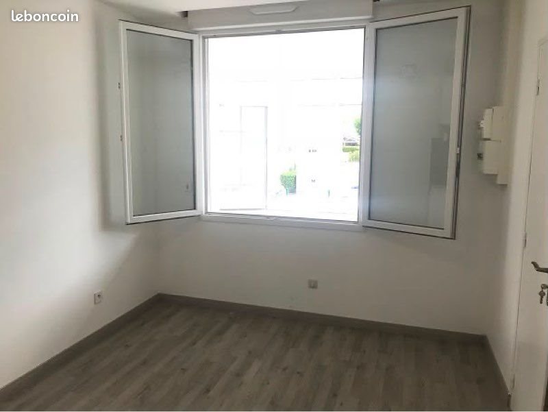Appartement à louer, 18m², Bron