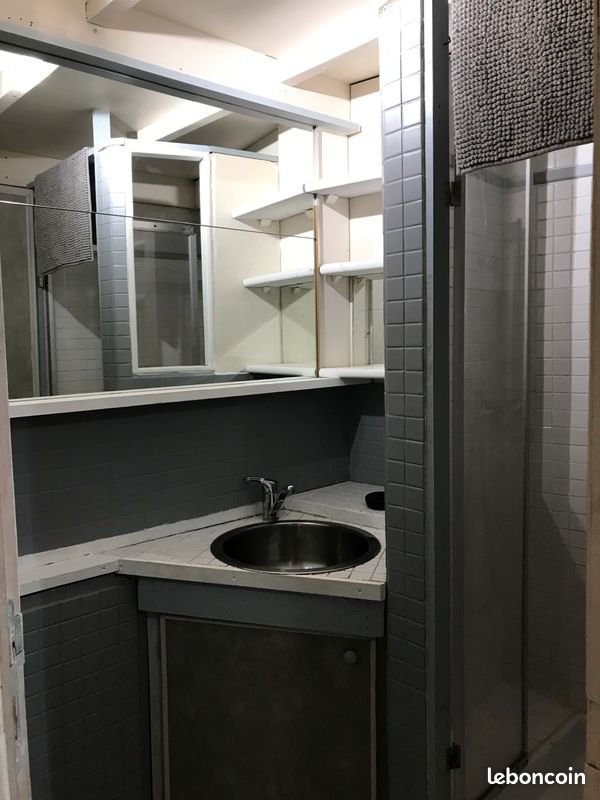 Appartement à louer, 35m², Marseille 5ème