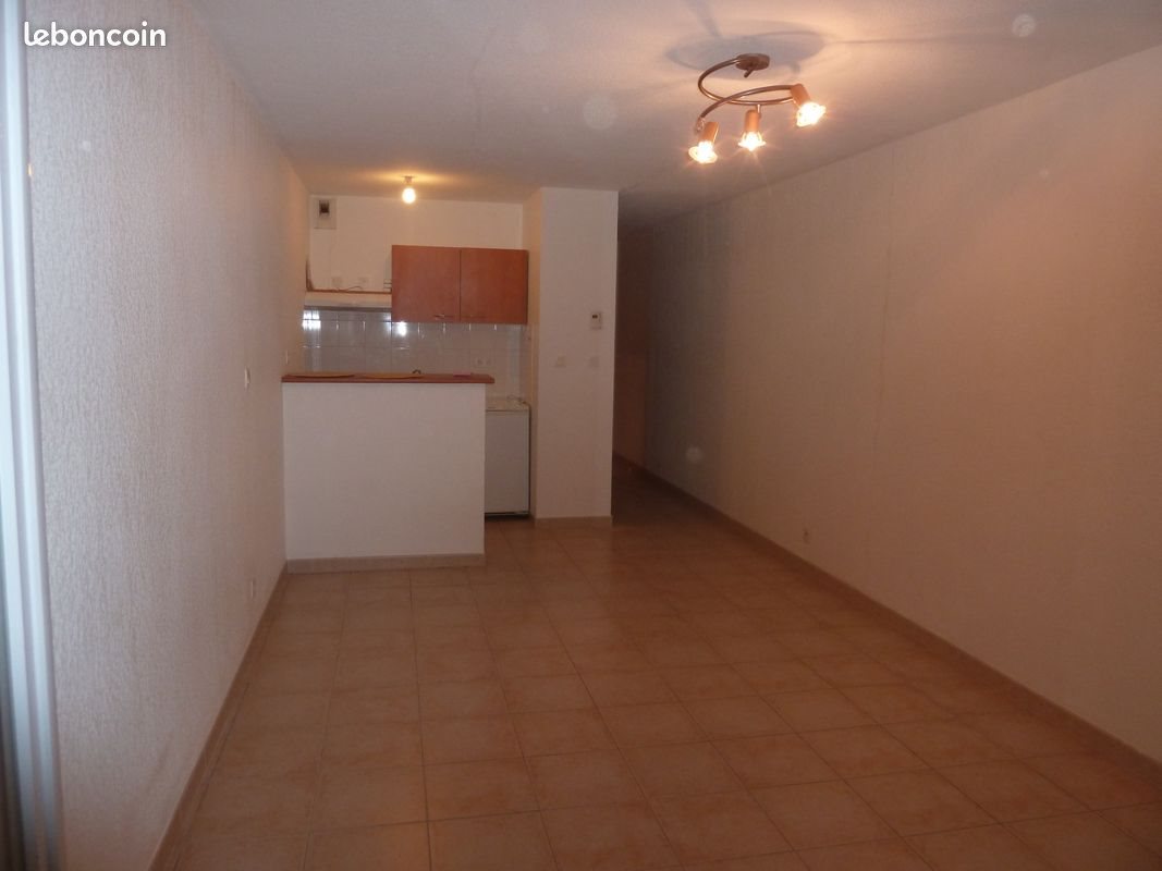 Appartement à louer, 25m², Arles
