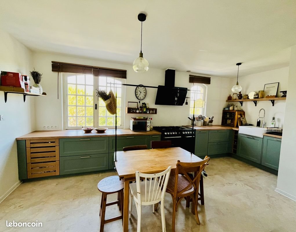 Maison à vendre, 245m², Bagnols-sur-Cèze