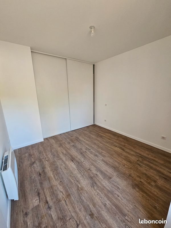 Appartement à louer, 70m², Bournezeau
