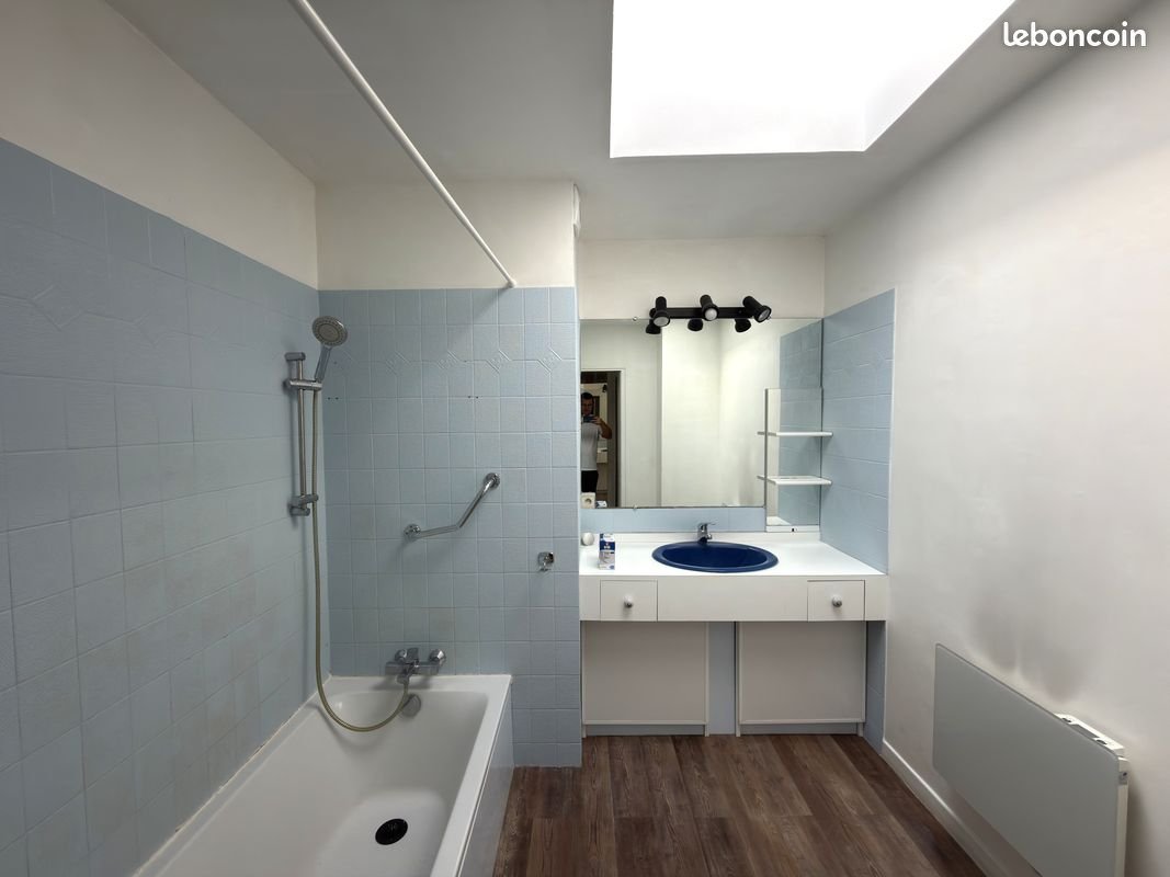 Appartement à louer, 80m², Marseille 8ème