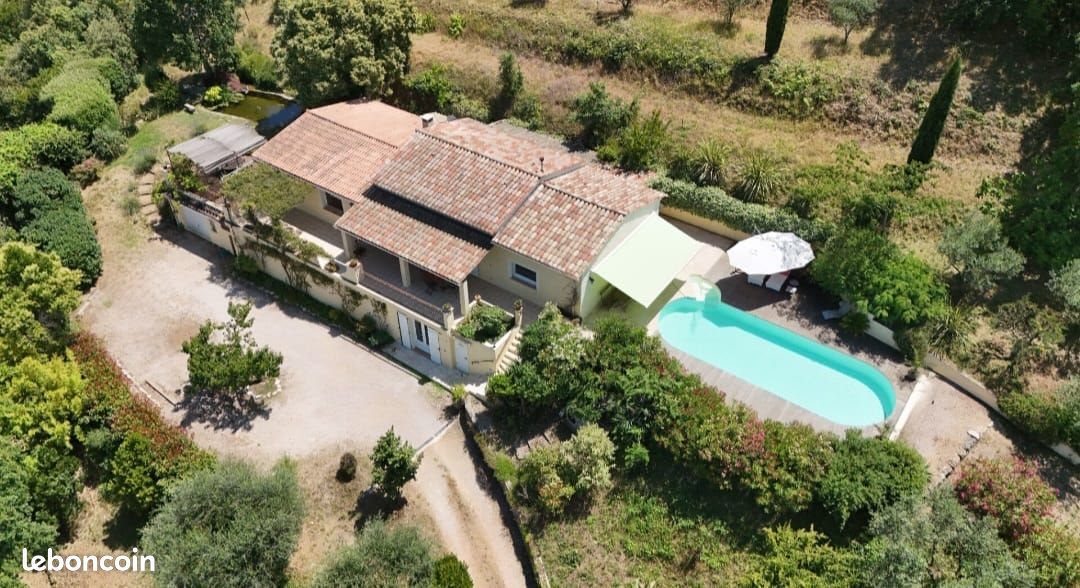 Maison à vendre, 165m², Tanneron