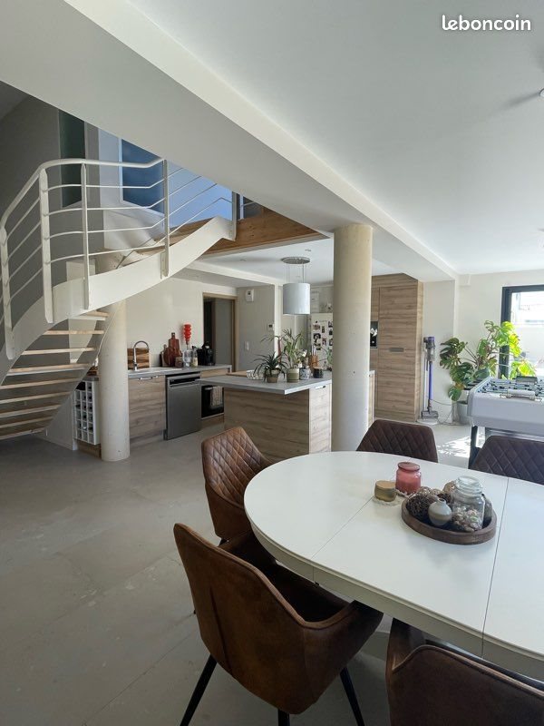 Maison à louer, 150m², Vouillé