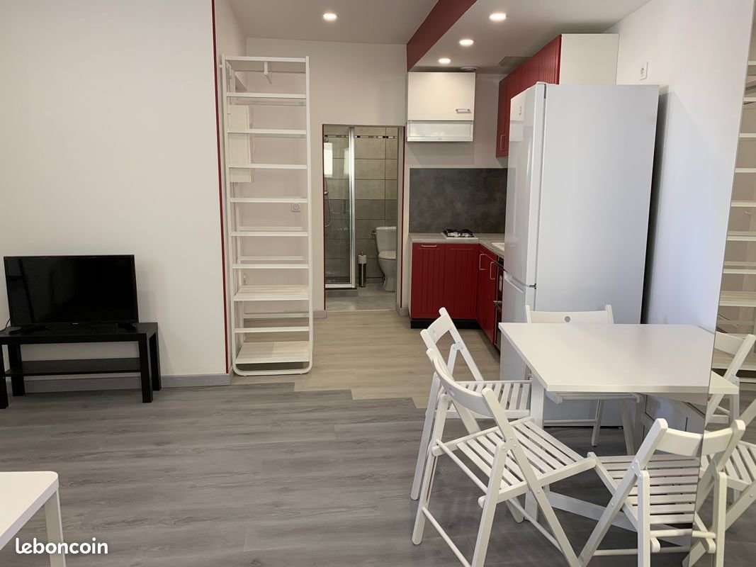 Appartement à louer, 26m², Lunel