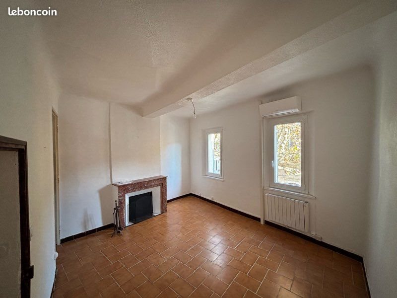Appartement à louer, 85m², Correns