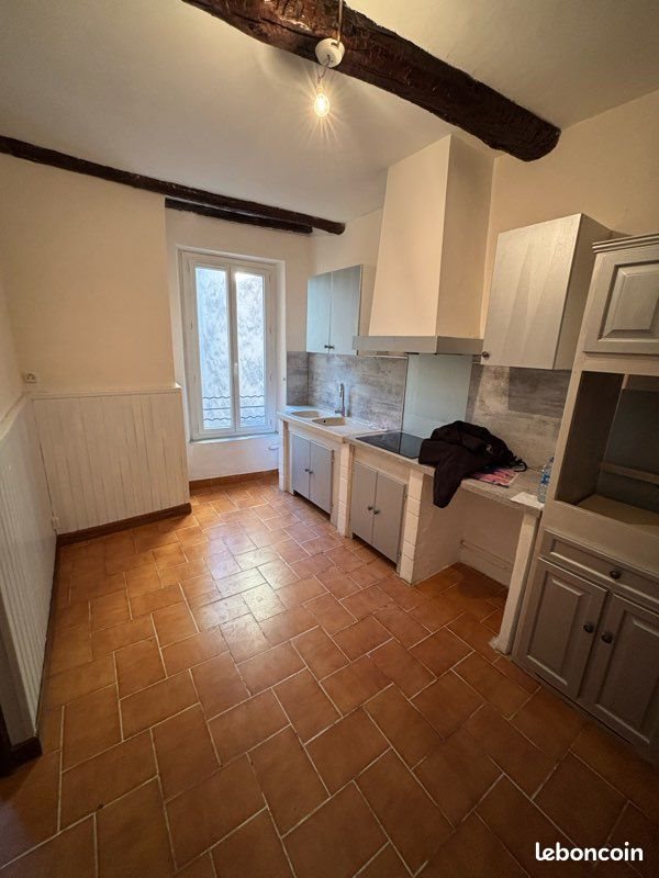 Appartement à louer, 85m², Correns