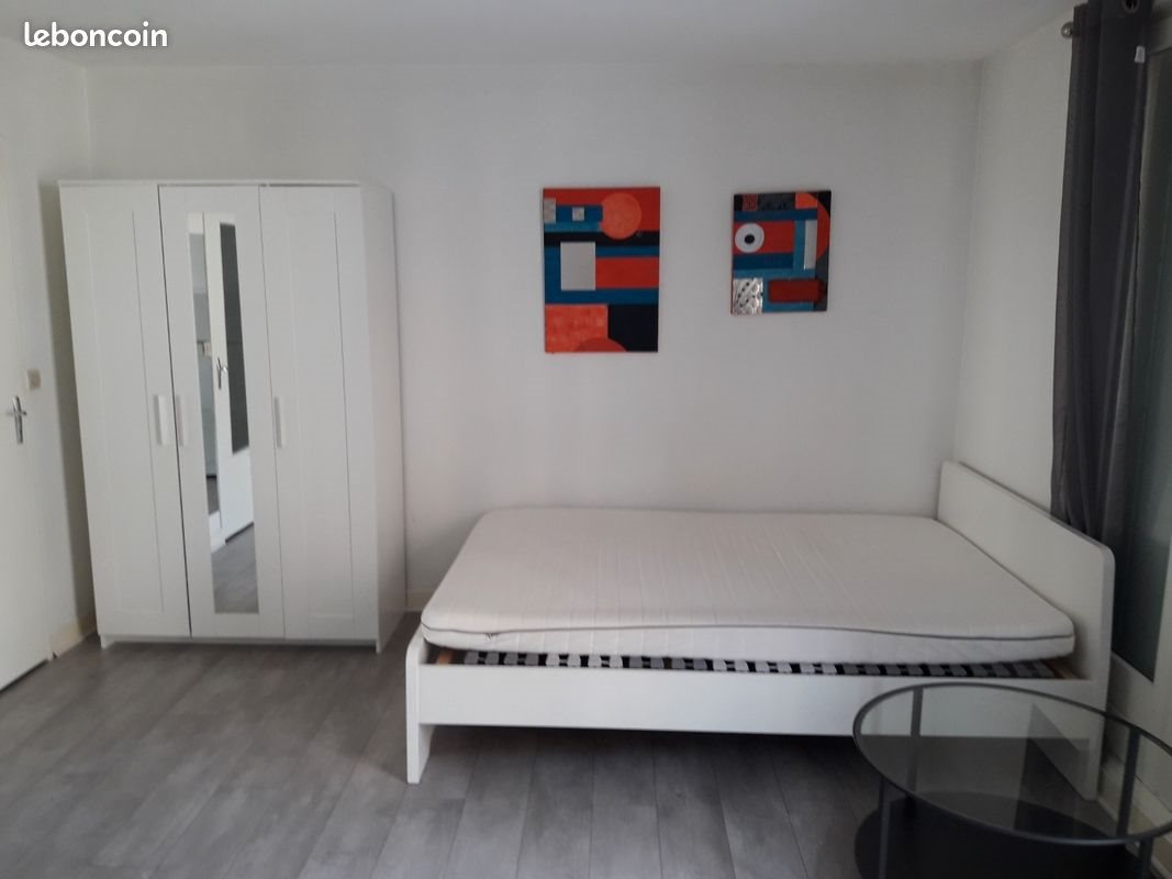 Appartement à louer, 25m², Saint-Etienne