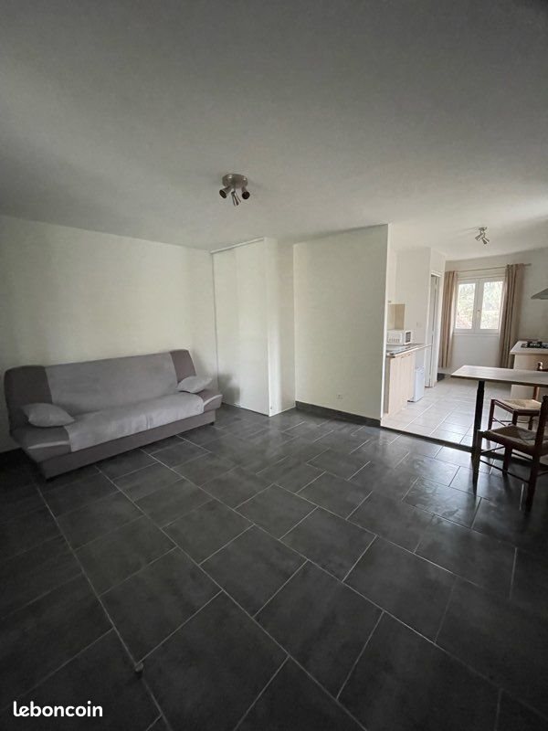 Appartement à louer, 30m², Le Buisson-de-Cadouin