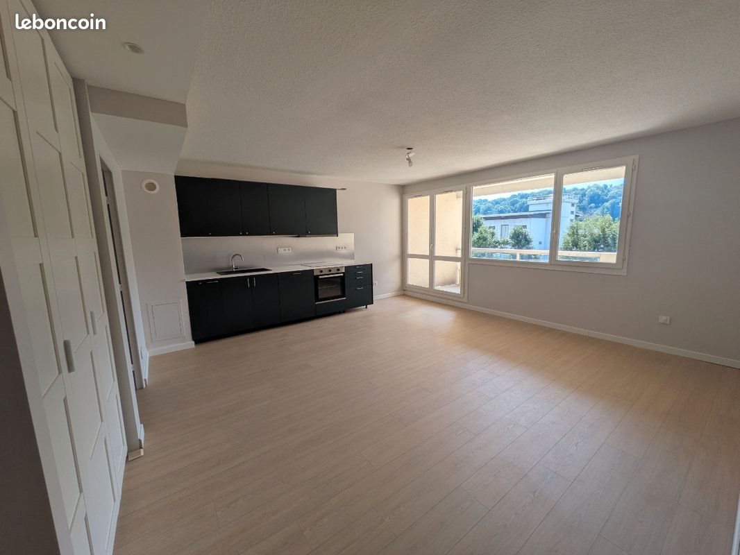 Appartement à louer, 73m², Aix-les-Bains