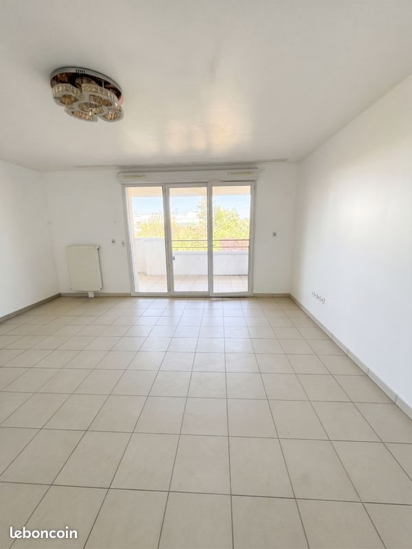 Appartement à louer, 79m², Mantes-la-Jolie