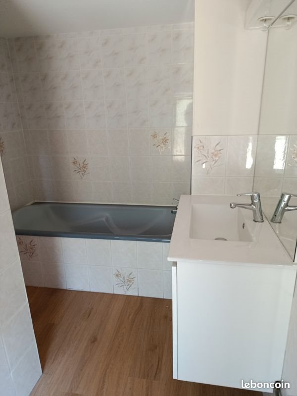 Maison à louer, 96m², Le Monastier-sur-Gazeille