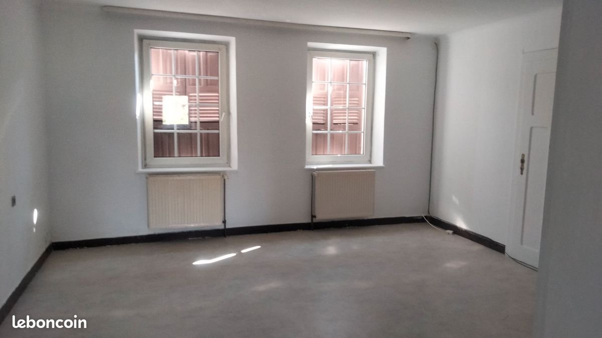 Appartement à louer, 70m², Hambach
