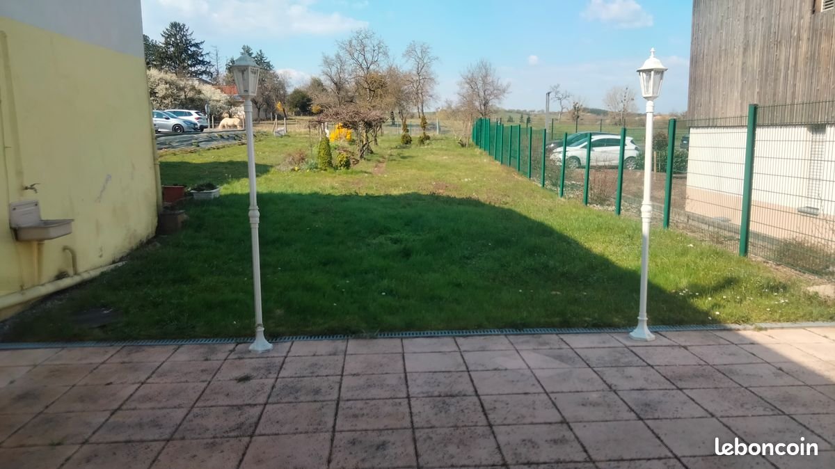 Appartement à louer, 70m², Hambach