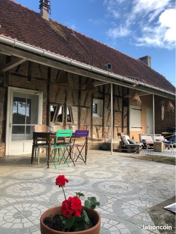 Maison à louer, 120m², Saillenard