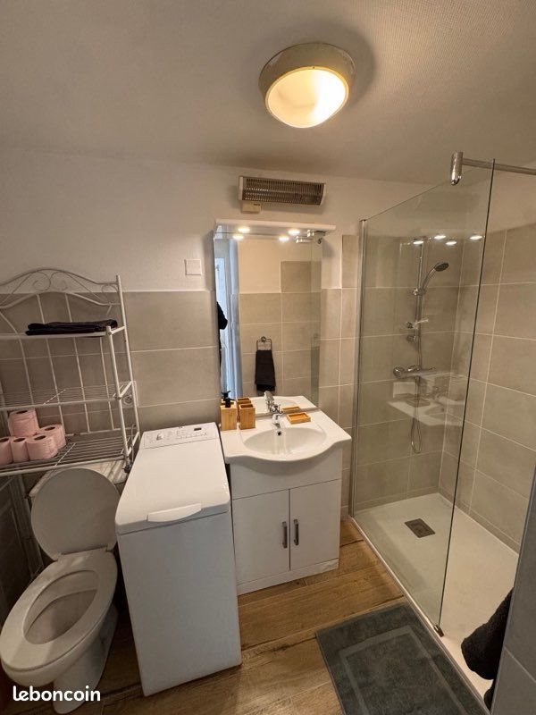 Appartement à louer, 24m², Aubenas