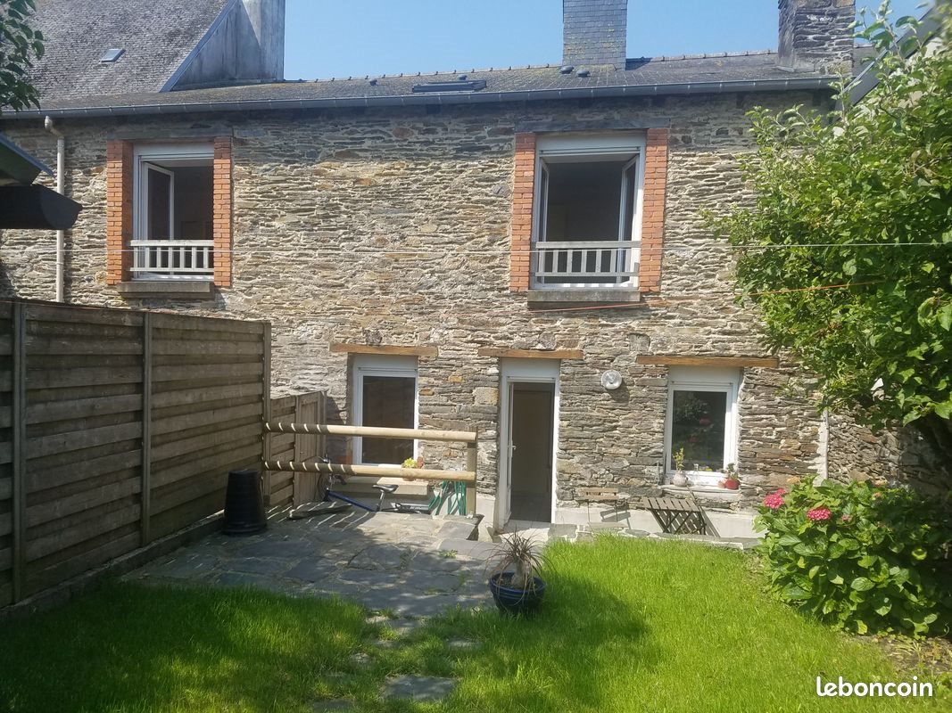 Appartement à louer, 51m², Uzel