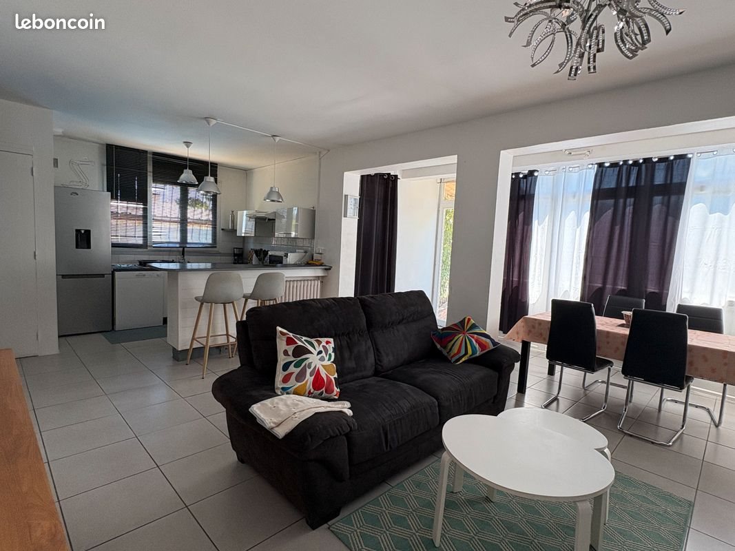 Appartement à louer, 76m², Le Taillan-Médoc