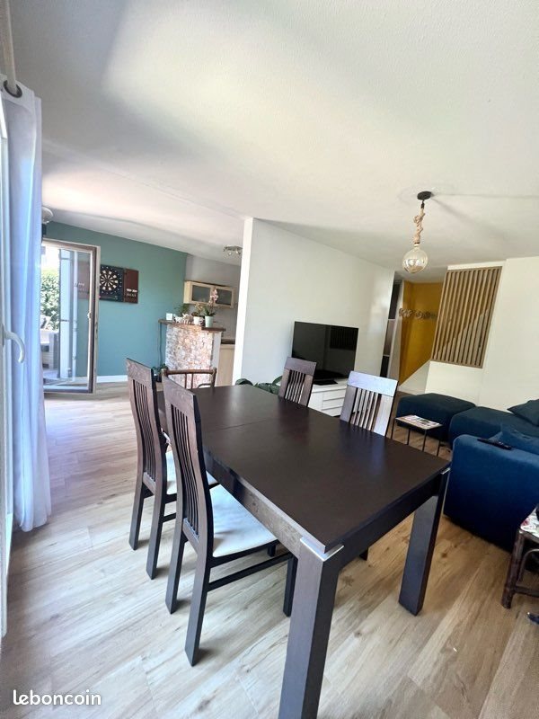 Appartement à louer, 70m², Ambilly