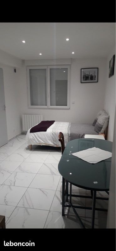Appartement à louer, 20m², Saint-Étienne