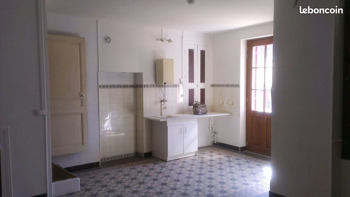 Maison à louer, 70m², Saint-Amand-en-Puisaye