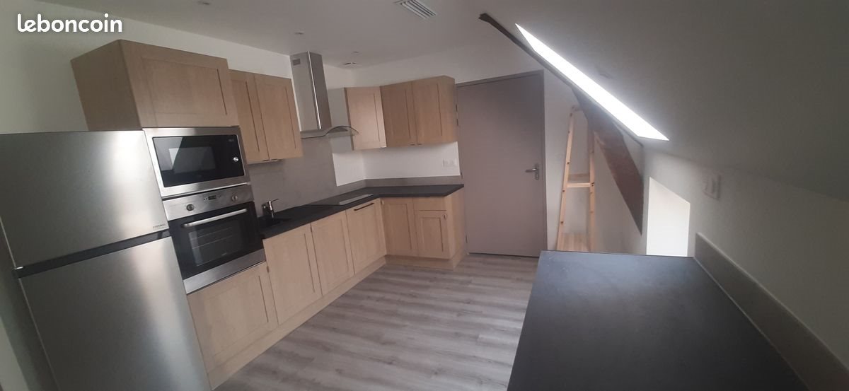 Appartement à louer, 61m², Souillac