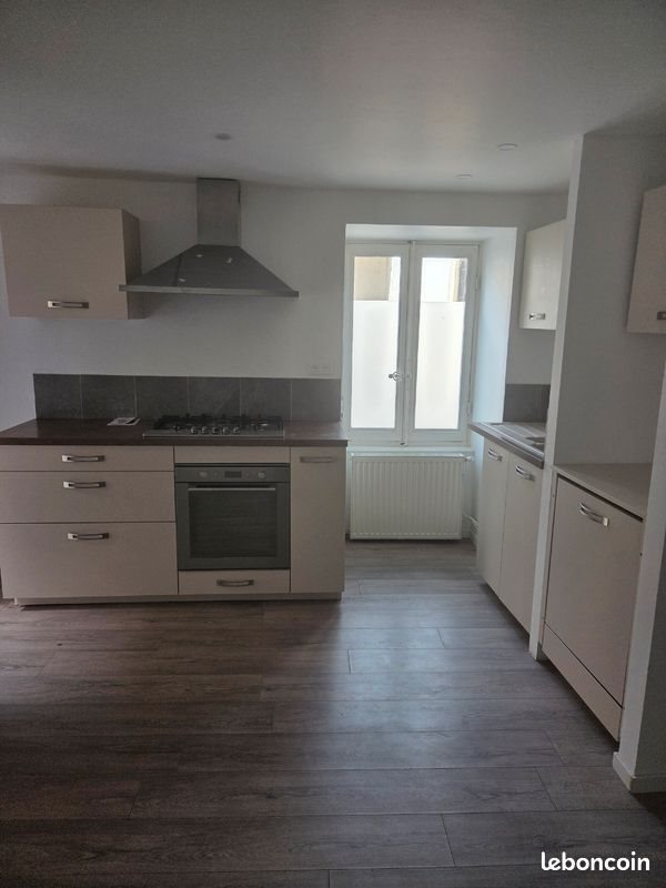 Maison à louer, 74m², Saint-Symphorien-d'Ozon