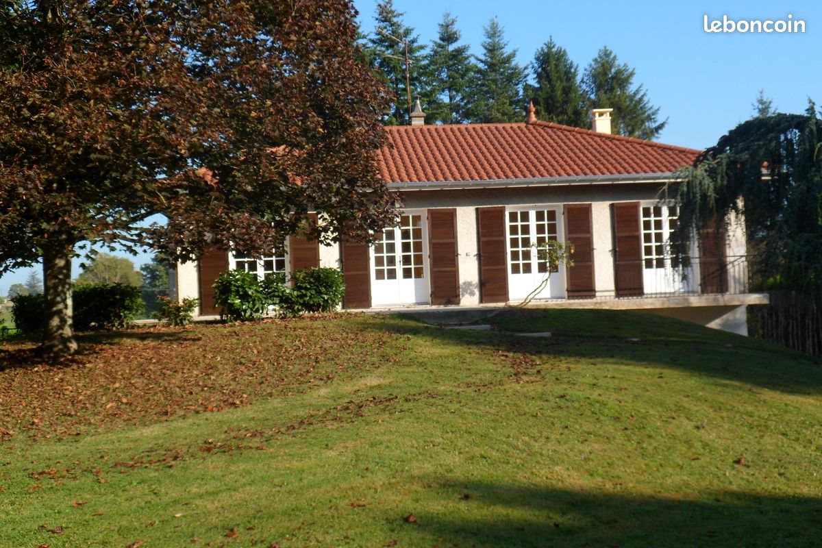Maison à louer, 110m², Neuville-les-Dames
