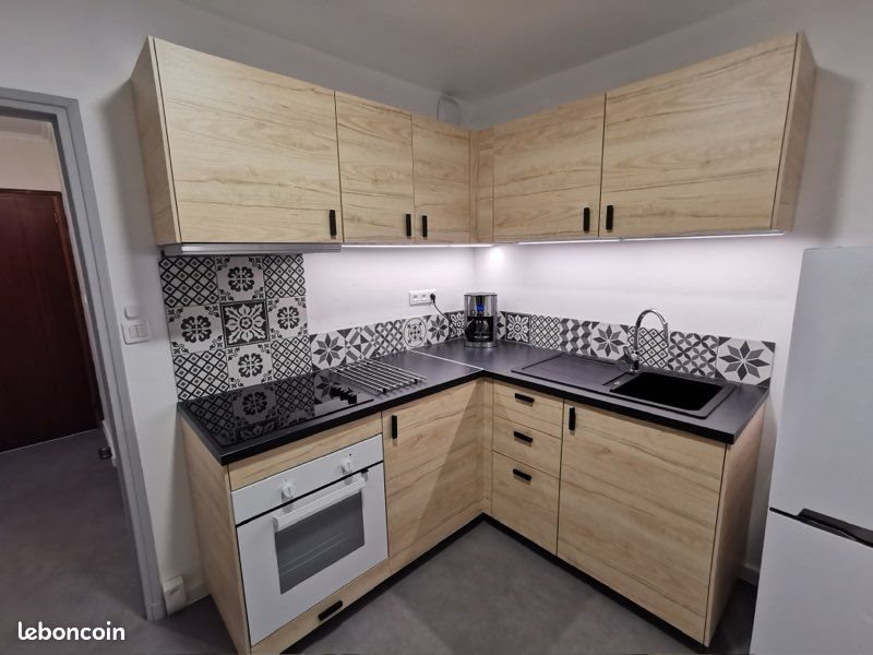 Appartement à louer, 45m², Nîmes