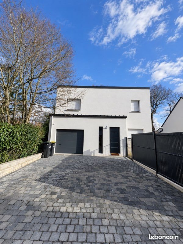 Maison à louer, 105m², Surzur