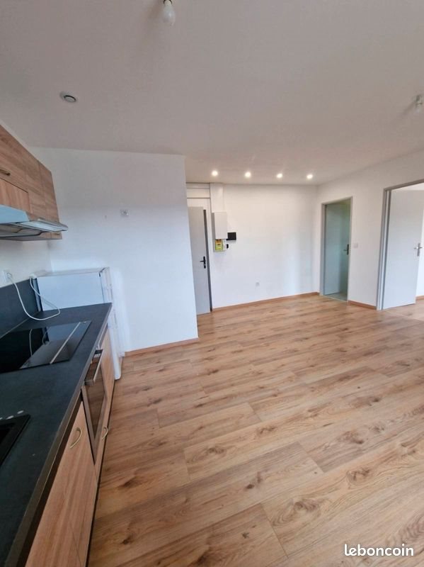 Appartement à louer, 37m², Uckange