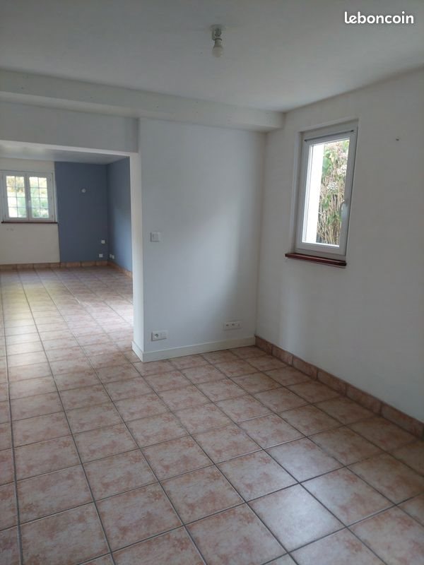 Appartement à louer, 100m², Cléguer