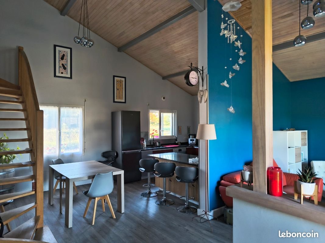 Maison à vendre, 129m², Sainte-Marie-de-Gosse