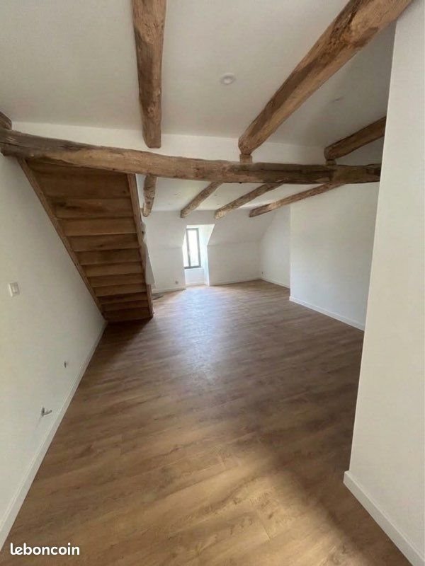 Appartement à louer, 49m², Pierrefort