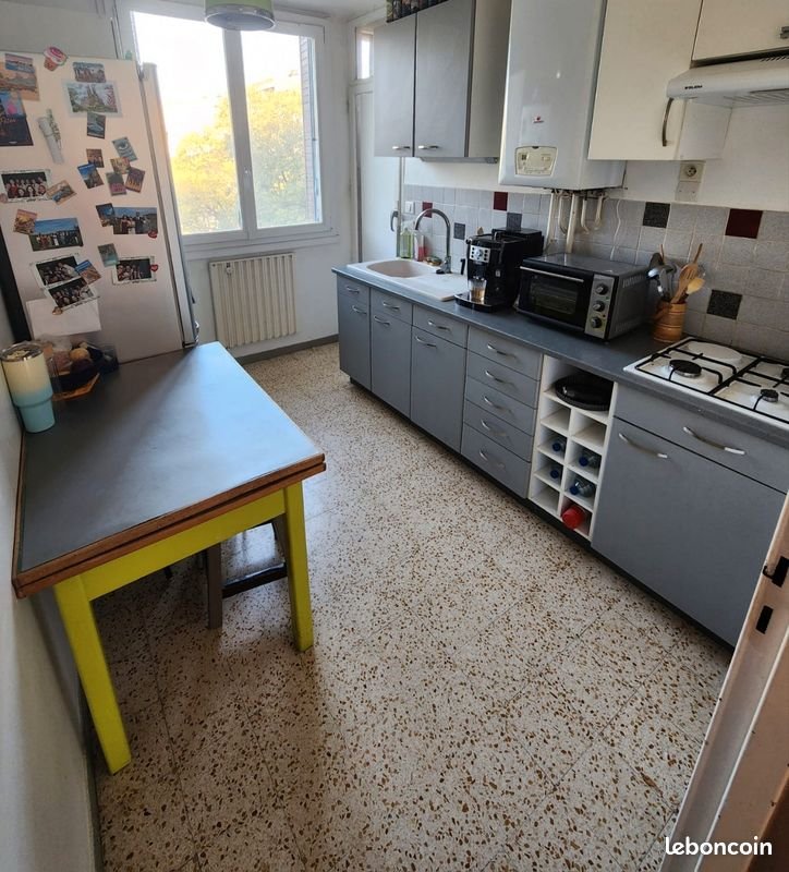 Appartement à louer, 77m², Nîmes