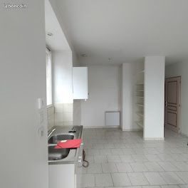 Appartement à louer, 52m², Lalevade-d'Ardèche